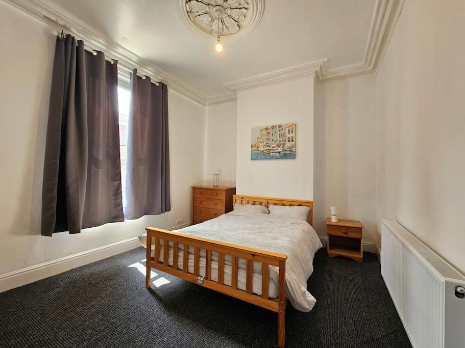 Vila Convenient 3 Bed, Pr1 Near Uclan N Train Station Preston  Exteriér fotografie